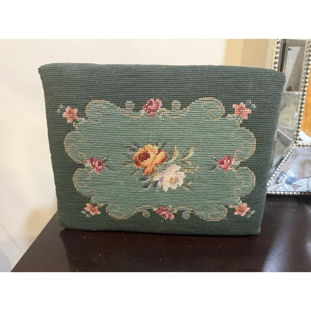 Vintage Floral Needlepoint Footstool Wood Rectangular  Green‎ ~9x12